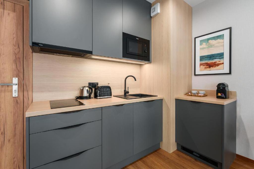 Akces Apartamenty Kasprowicza 20C- Basen, Sauny, Jacuzzi, Silownia W Cenie - Schwimmbad, Saunen, Jacuzzi, Fitnessstudio Im Preis Kołobrzeg Kültér fotó