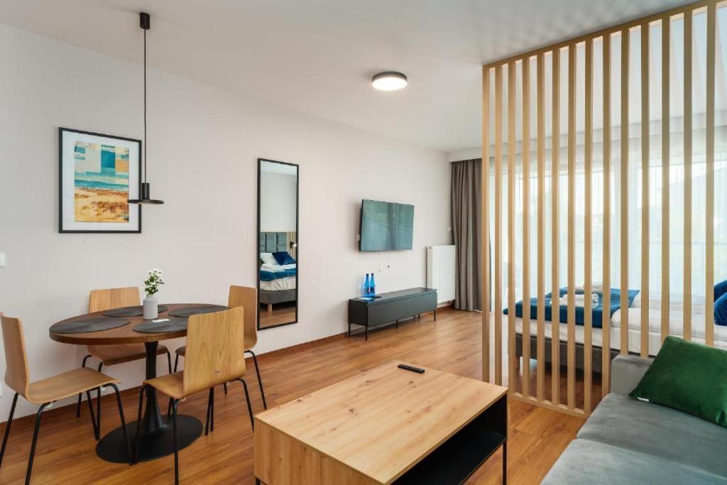 Akces Apartamenty Kasprowicza 20C- Basen, Sauny, Jacuzzi, Silownia W Cenie - Schwimmbad, Saunen, Jacuzzi, Fitnessstudio Im Preis Kołobrzeg Kültér fotó